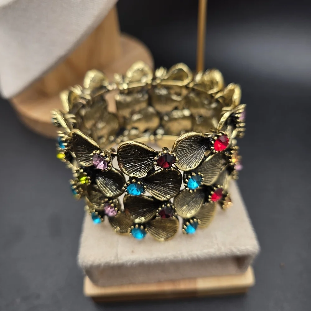 Floral Gold Bracelet with Multicolor Accents (2289)